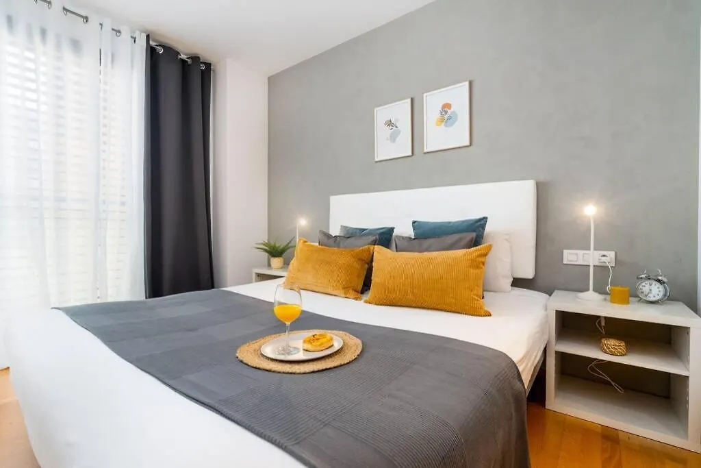 Lodging Apartments Monumumental Barcelone